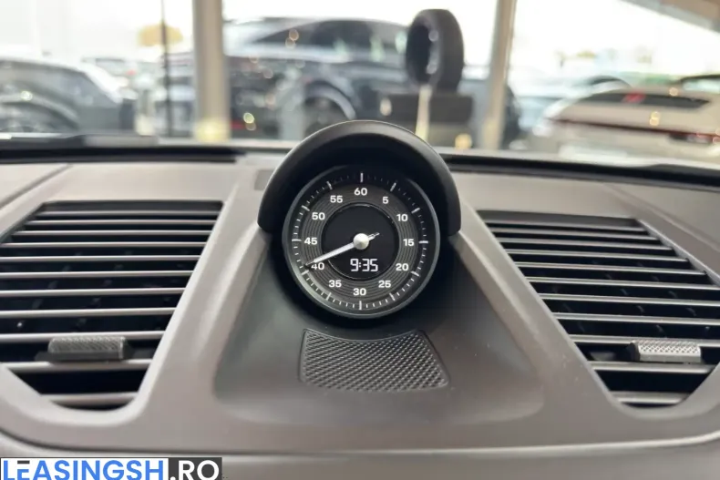 Porsche 992 din 2024 cu 14.390 km - oferta POR203447 - foto 20