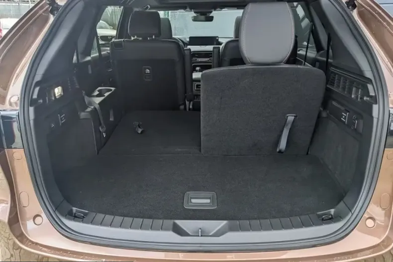 Mazda CX-80 din 2024 cu 20.690 km - oferta MAZ203448 - foto 25