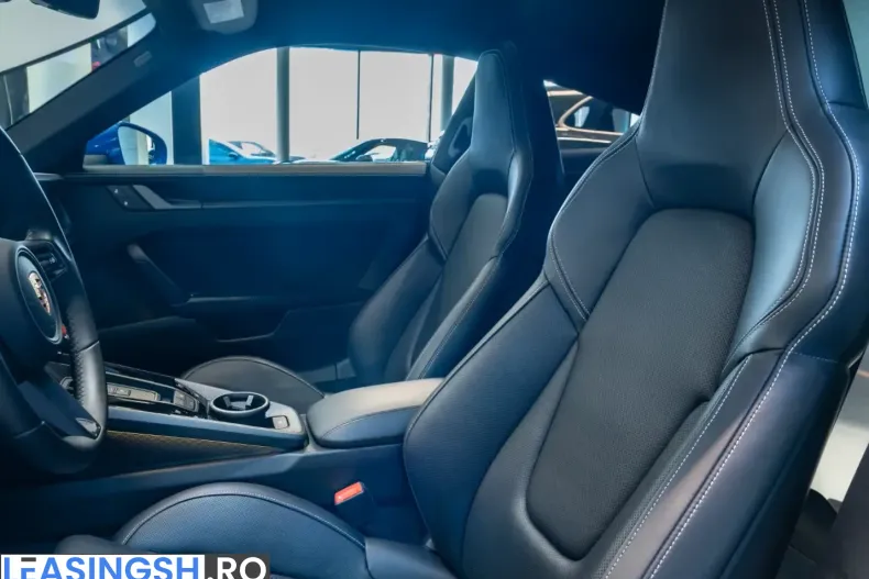 Porsche 992 din 2024 cu 5.375 km - oferta POR203450 - foto 7