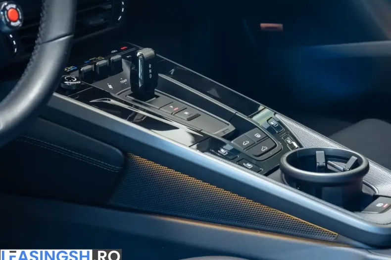 Porsche 992 din 2024 cu 5.375 km - oferta POR203450 - foto 12