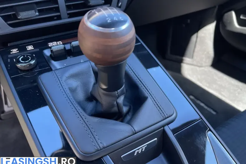 Porsche 992 din 2025 cu 9.950 km - oferta POR203463 - foto 17