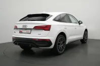 Audi Q5 din 2023 cu 15.097 km - oferta AUD203464 - foto 3