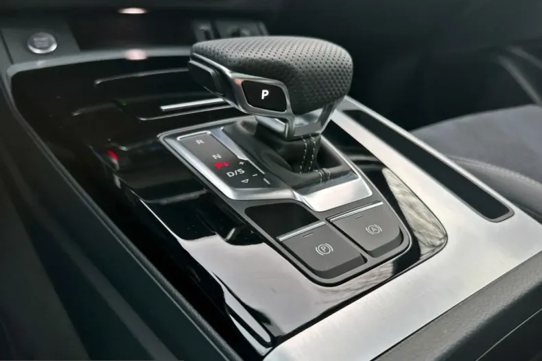 Audi Q5 din 2025 cu 8.690 km - oferta AUD203470 - foto 20