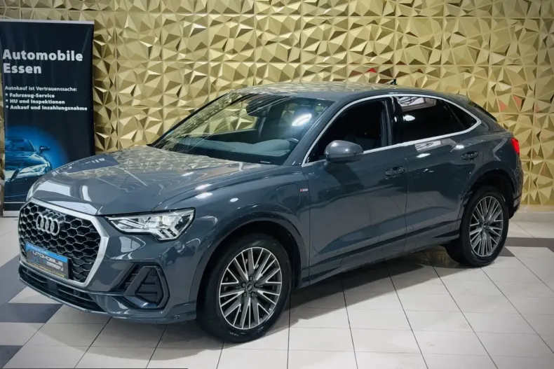 Audi Q3 din 2022 cu 42.900 km - oferta AUD203472 - foto 1