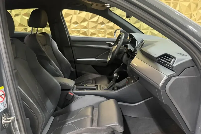 Audi Q3 din 2022 cu 42.900 km - oferta AUD203472 - foto 11