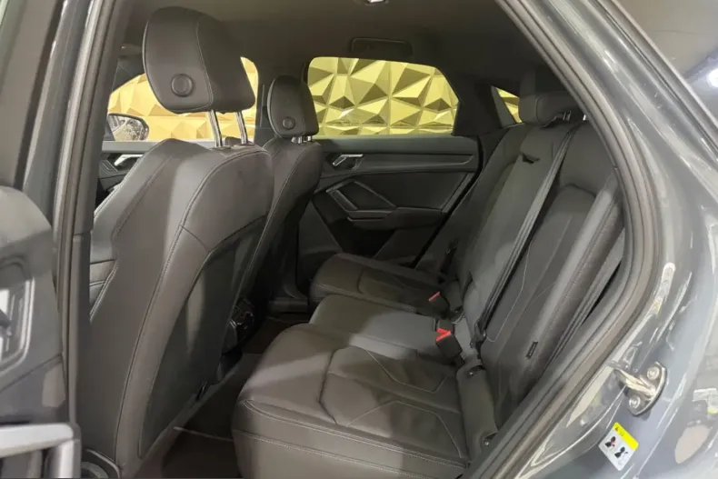 Audi Q3 din 2022 cu 42.900 km - oferta AUD203472 - foto 24