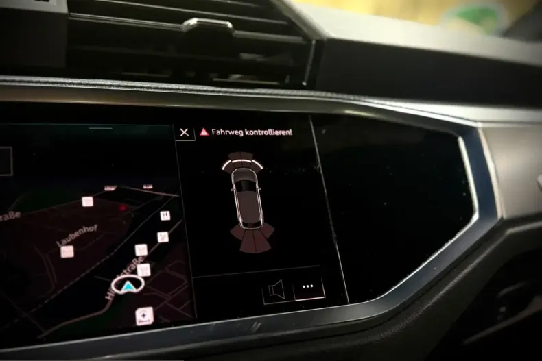 Audi Q3 din 2022 cu 42.900 km - oferta AUD203472 - foto 29