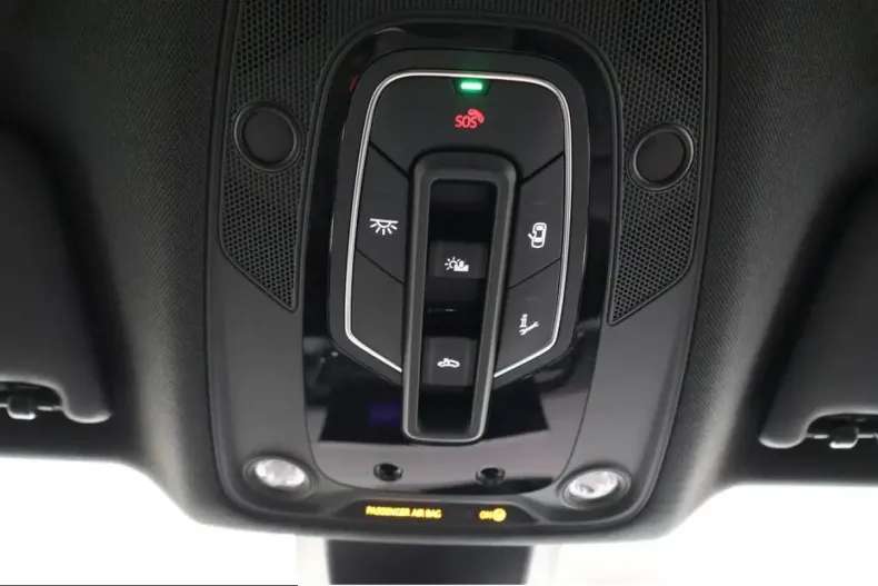 Audi Q5 din 2025 cu 8.690 km - oferta AUD203473 - foto 17