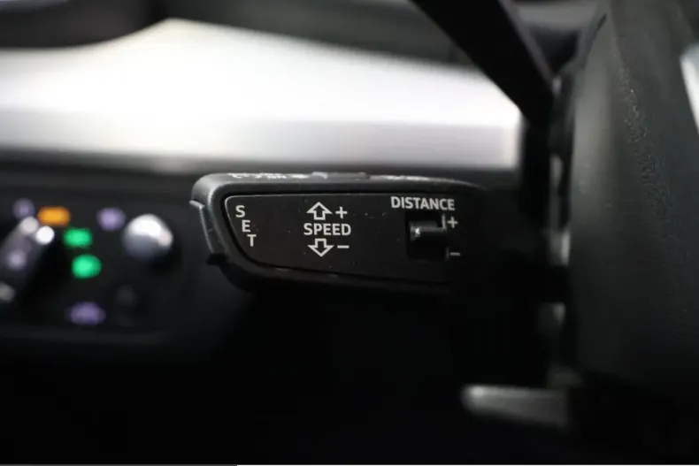 Audi Q5 din 2025 cu 8.690 km - oferta AUD203473 - foto 22