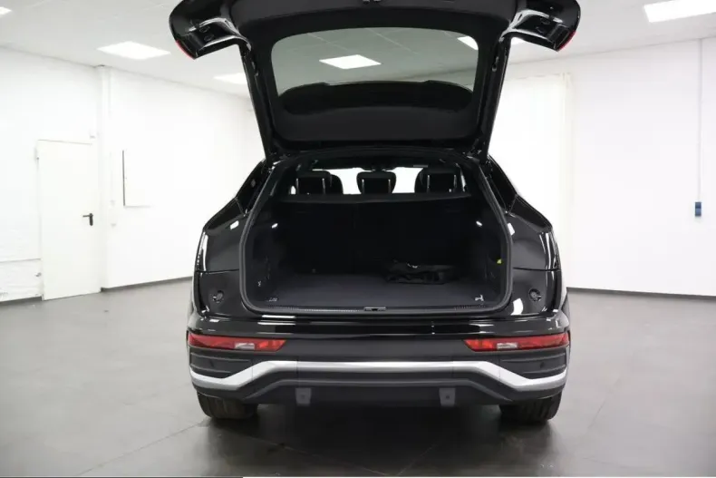 Audi Q5 din 2025 cu 8.690 km - oferta AUD203473 - foto 29