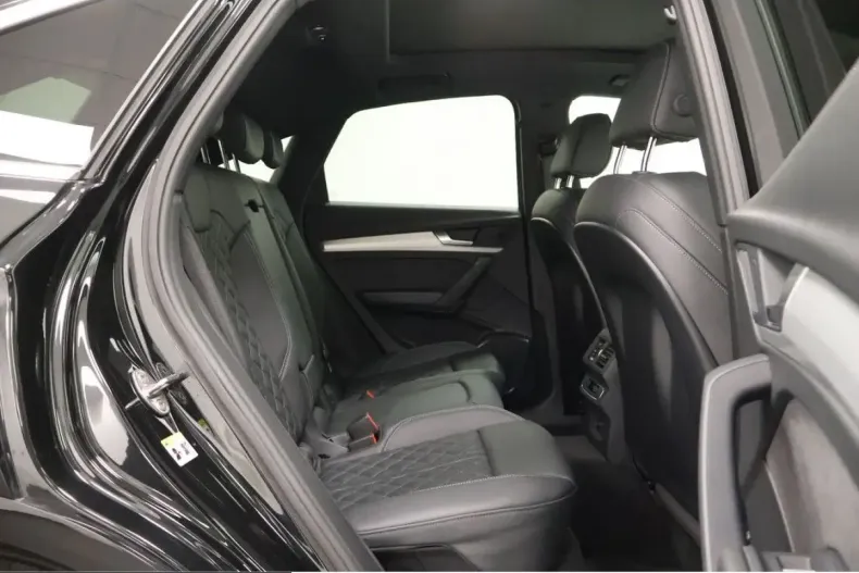 Audi Q5 din 2025 cu 8.690 km - oferta AUD203473 - foto 30