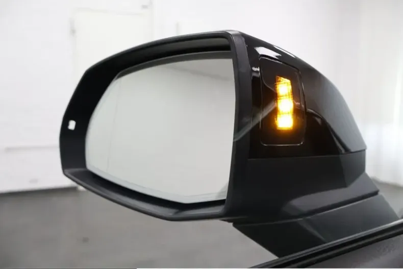 Audi Q5 din 2025 cu 8.690 km - oferta AUD203473 - foto 33