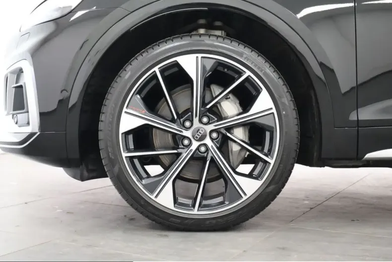 Audi Q5 din 2025 cu 8.690 km - oferta AUD203473 - foto 36