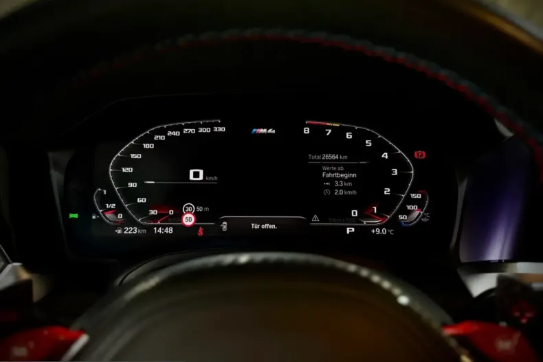 BMW M4 (Seria 4) din 2022 cu 26.500 km - oferta BMW203474 - foto 18