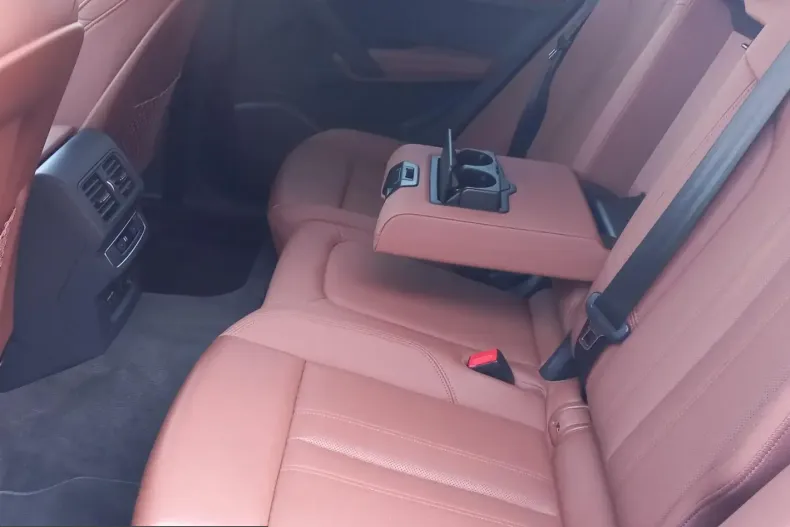 Audi Q5 din 2023 cu 47.709 km - oferta AUD203475 - foto 30