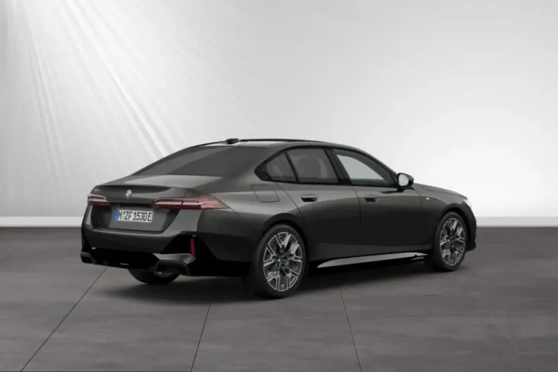 BMW 550 (Seria 5) din 2025 cu 63.250 km - oferta BMW203485 - foto 2