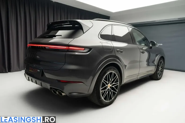 Porsche Cayenne din 2024 cu 24.900 km - oferta POR203487 - foto 3