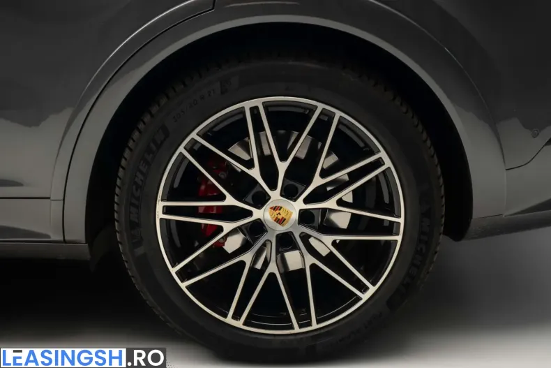 Porsche Cayenne din 2024 cu 24.900 km - oferta POR203487 - foto 8