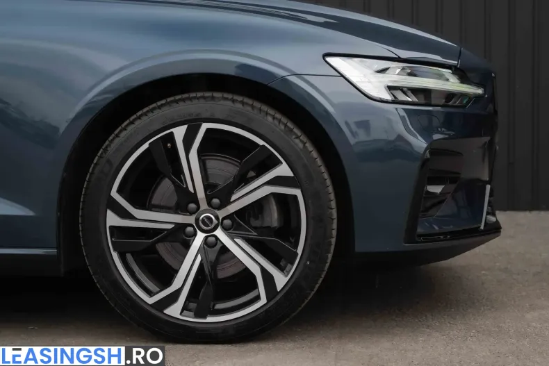 Volvo V60 din 2023 cu 24.874 km - oferta VOL203488 - foto 24
