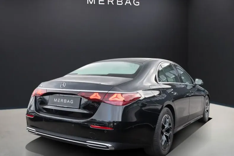 Mercedes-Benz E 200 (Clasa E) din 2025 cu 27.654 km - oferta MER203490 - foto 2