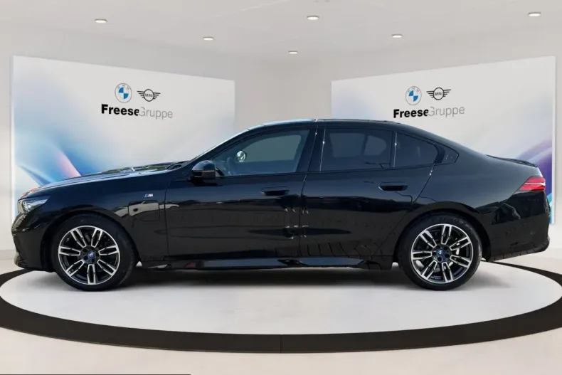 BMW 530 (Seria 5) din 2024 cu 61.582 km - oferta BMW203492 - foto 3