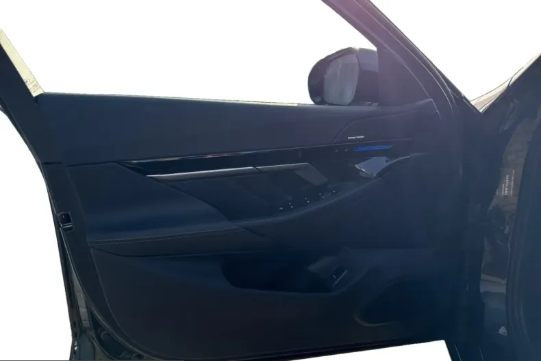 BMW 530 (Seria 5) din 2024 cu 61.582 km - oferta BMW203492 - foto 16