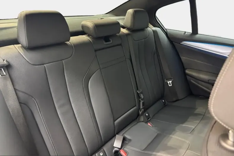 BMW 530 (Seria 5) din 2023 cu 44.000 km - oferta BMW203500 - foto 15