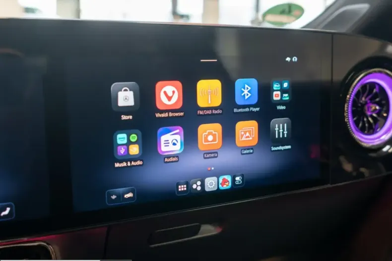 Mercedes-Benz CLA 200 (Clasa CLA) din 2026 cu 4.500 km - oferta MER203501 - foto 10