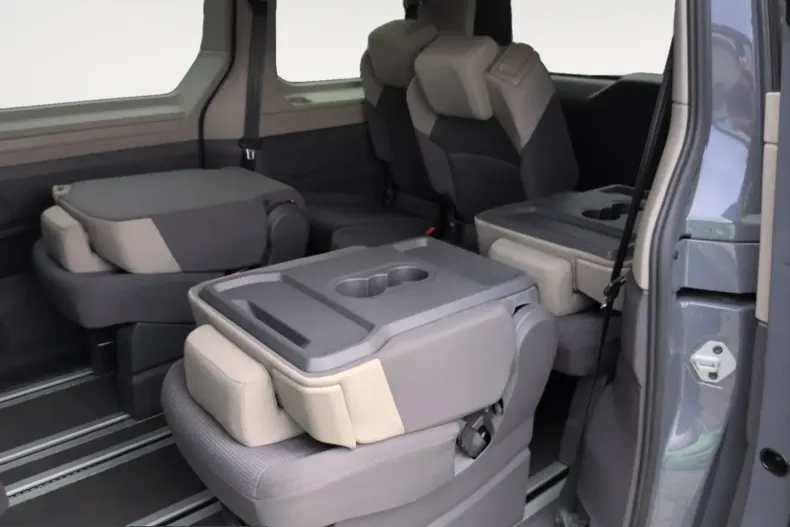 Volkswagen T7 Multivan din 2022 cu 30.712 km - oferta VOL203509 - foto 12