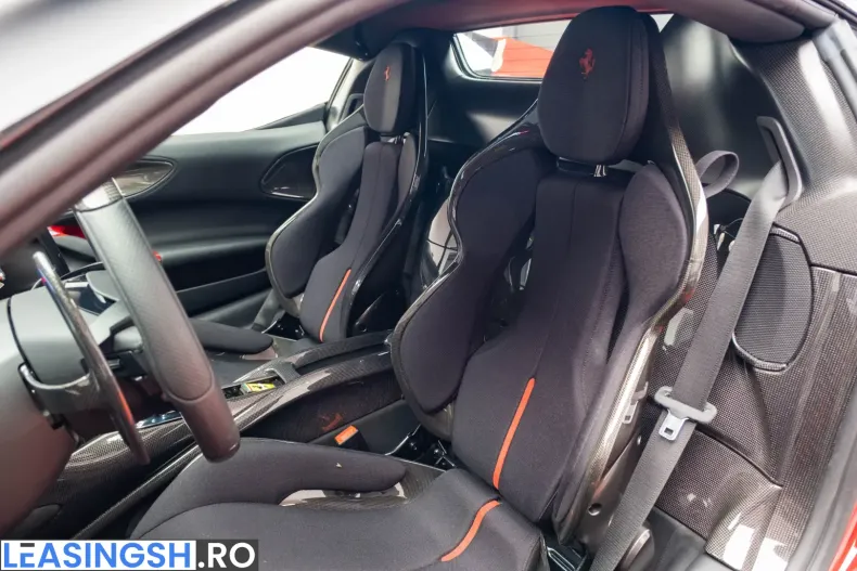 Ferrari SF90 din 2023 cu 190 km - oferta FER203510 - foto 12