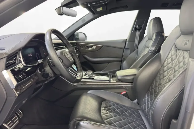 Audi Q8 din 2023 cu 96.716 km - oferta AUD203511 - foto 10