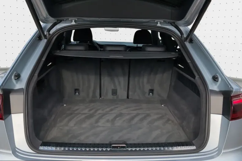 Audi Q8 din 2025 cu 27.332 km - oferta AUD203514 - foto 10