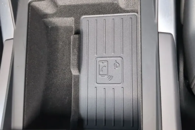 Audi Q8 din 2025 cu 27.332 km - oferta AUD203514 - foto 22