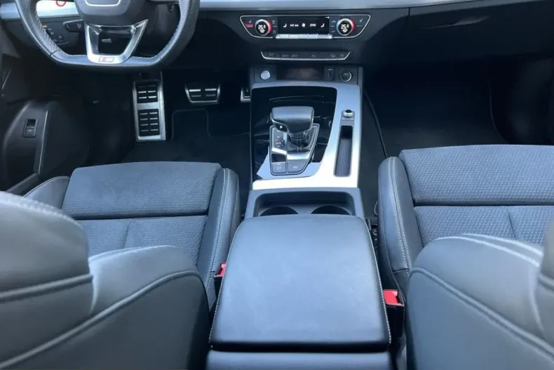 Audi Q5 din 2022 cu 69.613 km - oferta AUD203515 - foto 9