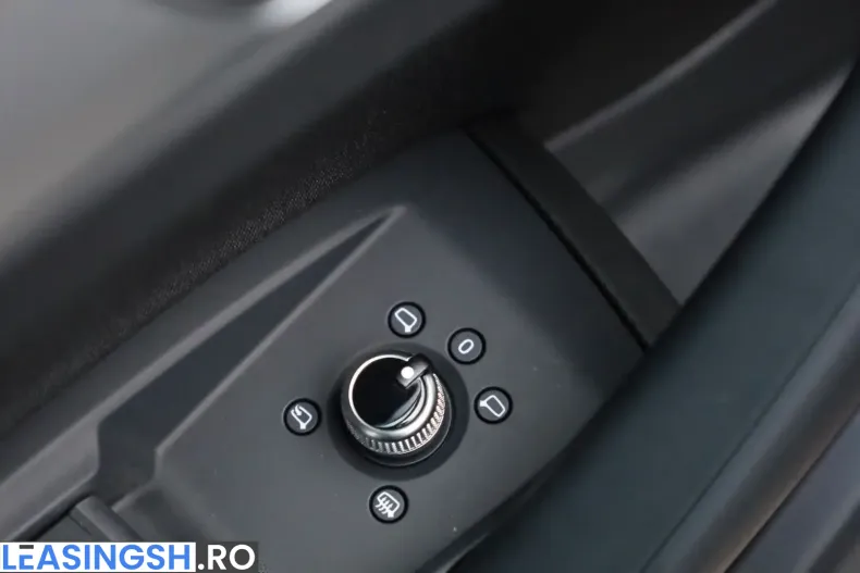 Audi Q5 din 2024 cu 9.800 km - oferta AUD203517 - foto 22