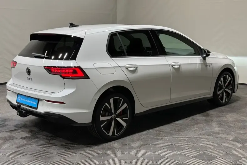 Volkswagen Golf din 2025 cu 11.921 km - oferta VOL203518 - foto 12