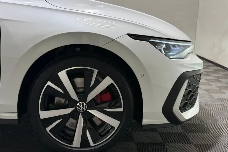 Volkswagen Golf din 2025 cu 11.921 km - oferta VOL203518 - foto 14