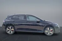 Volkswagen Golf din 2024 cu 10.983 km - oferta VOL203520 - foto 7