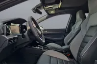 Volkswagen Golf din 2024 cu 10.983 km - oferta VOL203520 - foto 11