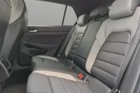 Volkswagen Golf din 2024 cu 10.983 km - oferta VOL203520 - foto 12