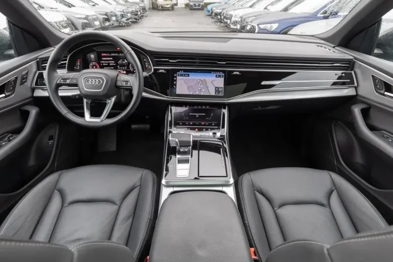 Audi Q8 din 2025 cu 25.449 km - oferta AUD203526 - foto 8
