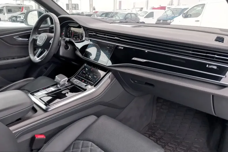 Audi Q8 din 2025 cu 18.745 km - oferta AUD203527 - foto 10
