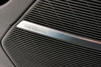 Audi Q8 din 2025 cu 18.745 km - oferta AUD203527 - foto 30