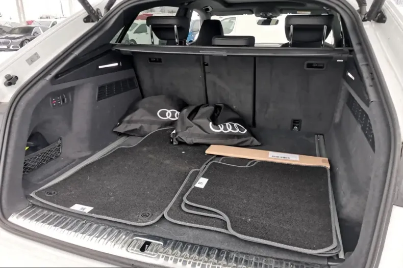 Audi Q8 din 2025 cu 18.745 km - oferta AUD203527 - foto 38