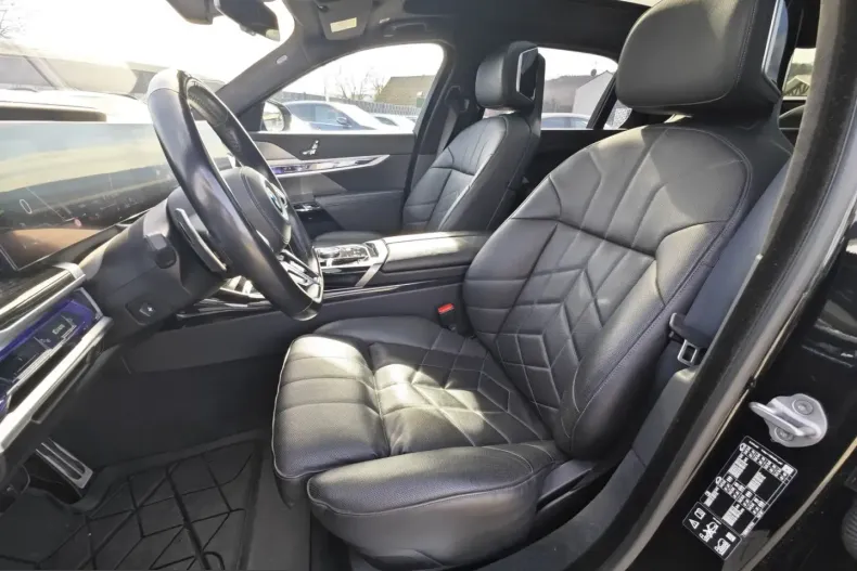 BMW 740 (Seria 7) din 2023 cu 54.635 km - oferta BMW203528 - foto 7