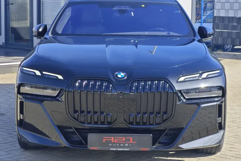 BMW 740 (Seria 7) din 2023 cu 54.635 km - oferta BMW203528 - foto 8