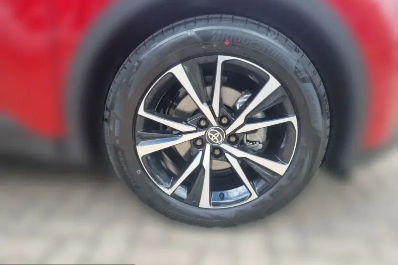 Toyota C-HR din 2024 cu 10.500 km - oferta TOY203530 - foto 8