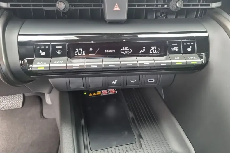 Toyota C-HR din 2024 cu 10.500 km - oferta TOY203530 - foto 22