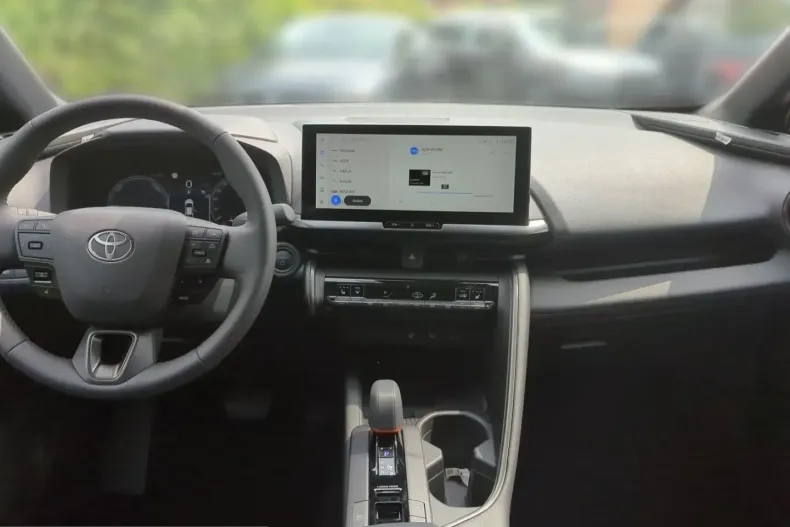 Toyota C-HR din 2024 cu 4.500 km - oferta TOY203531 - foto 13