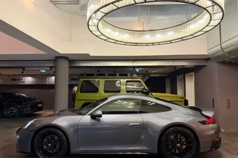 Porsche 992 din 2025 cu 14.900 km - oferta POR203532 - foto 6